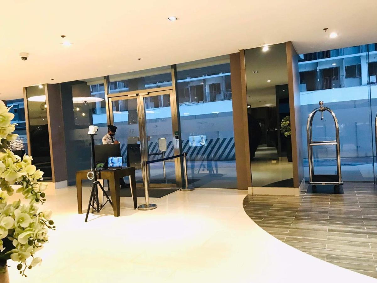 Shore One Condotel At Mall Of Asia, Philippines Пасай Екстериор снимка