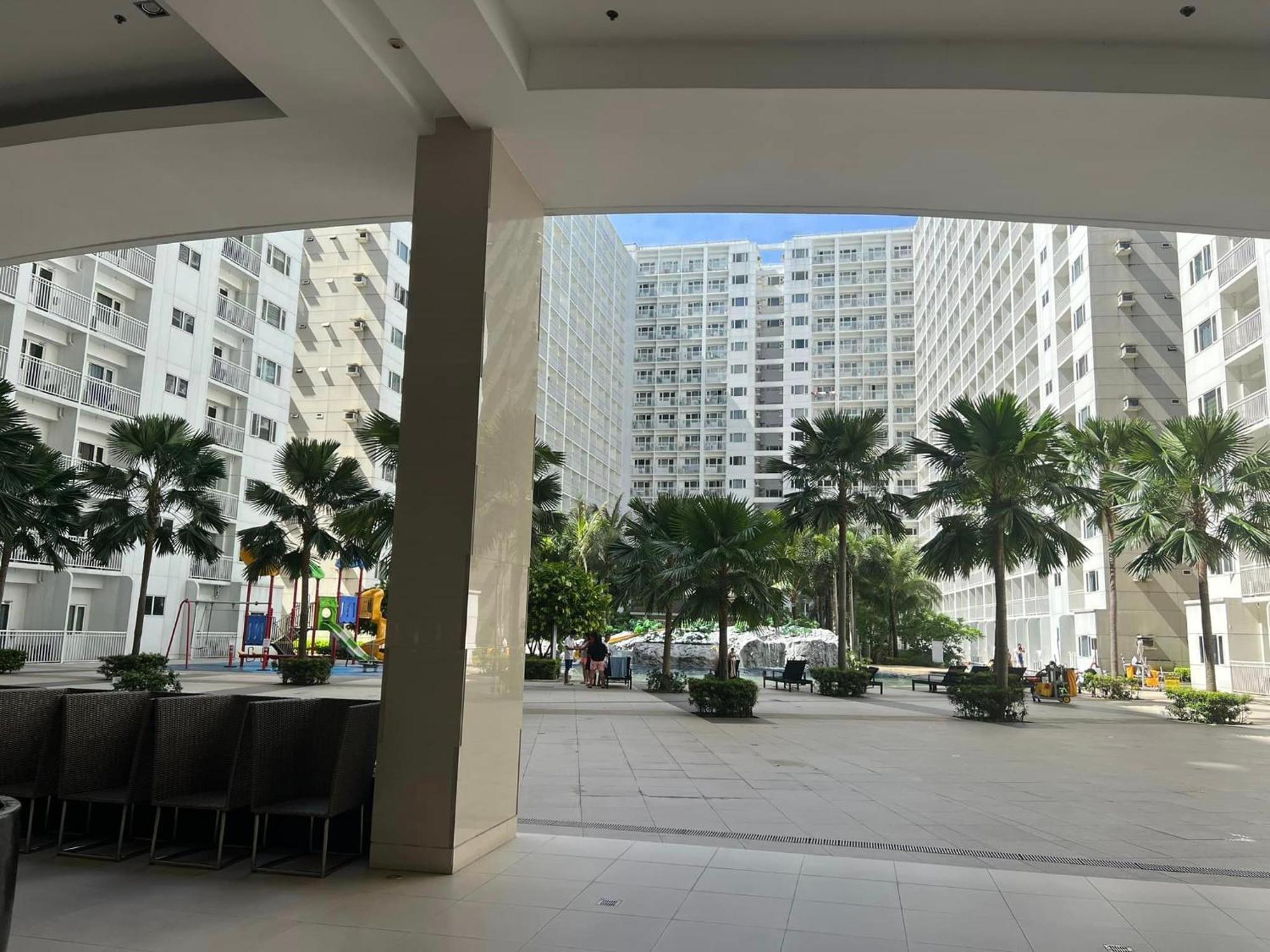 Shore One Condotel At Mall Of Asia, Philippines Пасай Екстериор снимка
