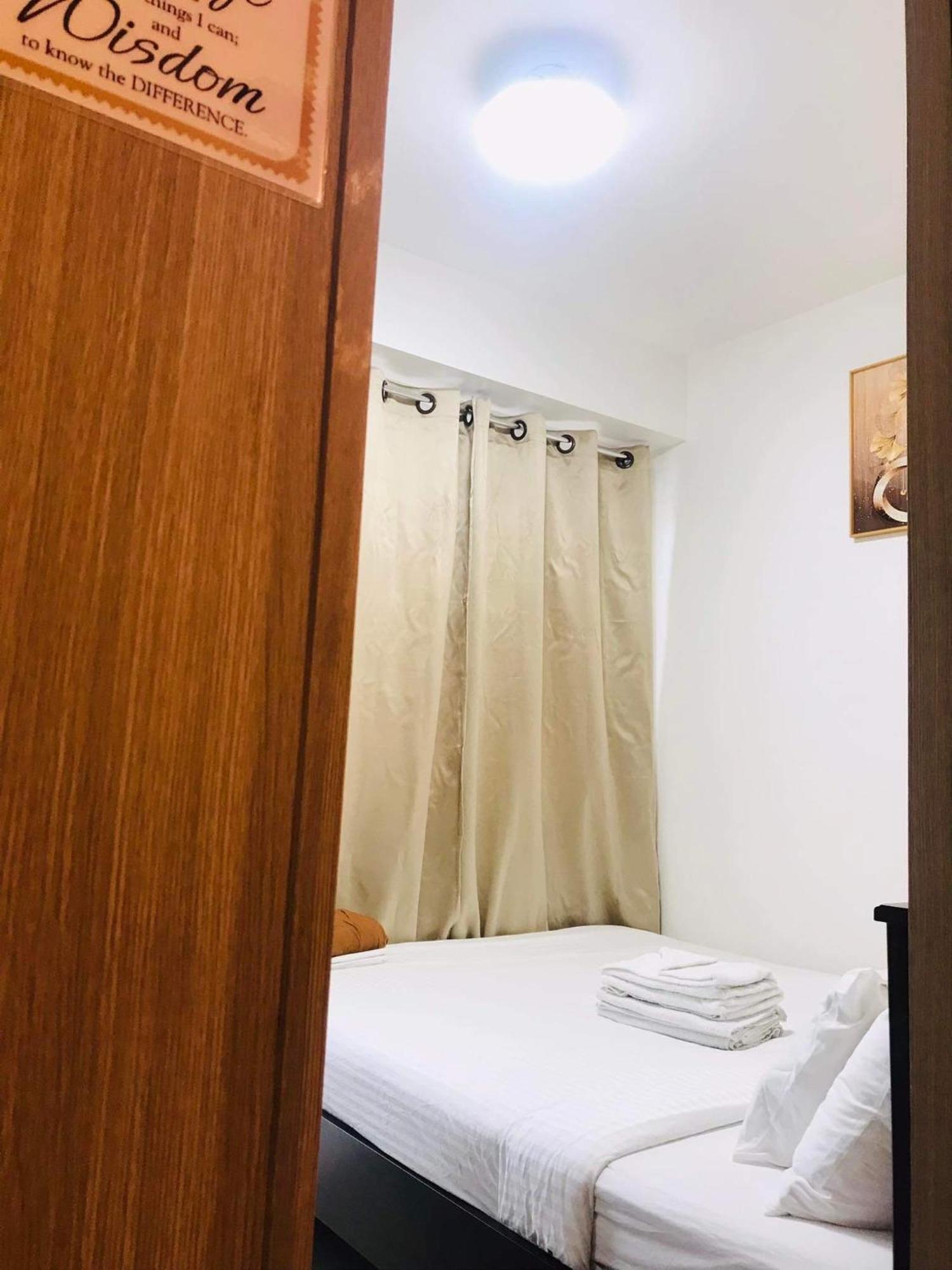 Shore One Condotel At Mall Of Asia, Philippines Пасай Екстериор снимка