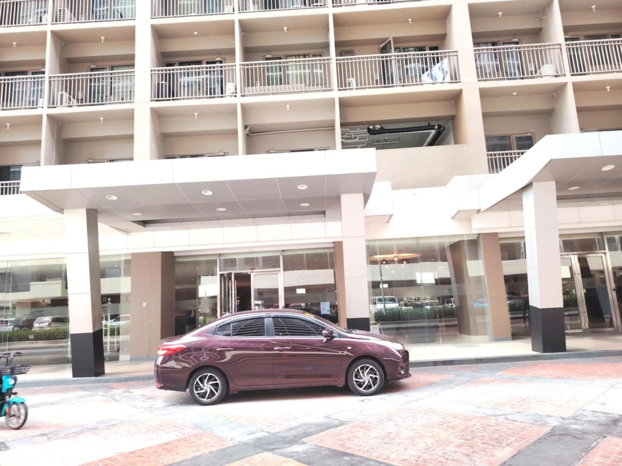 Shore One Condotel At Mall Of Asia, Philippines Пасай Екстериор снимка