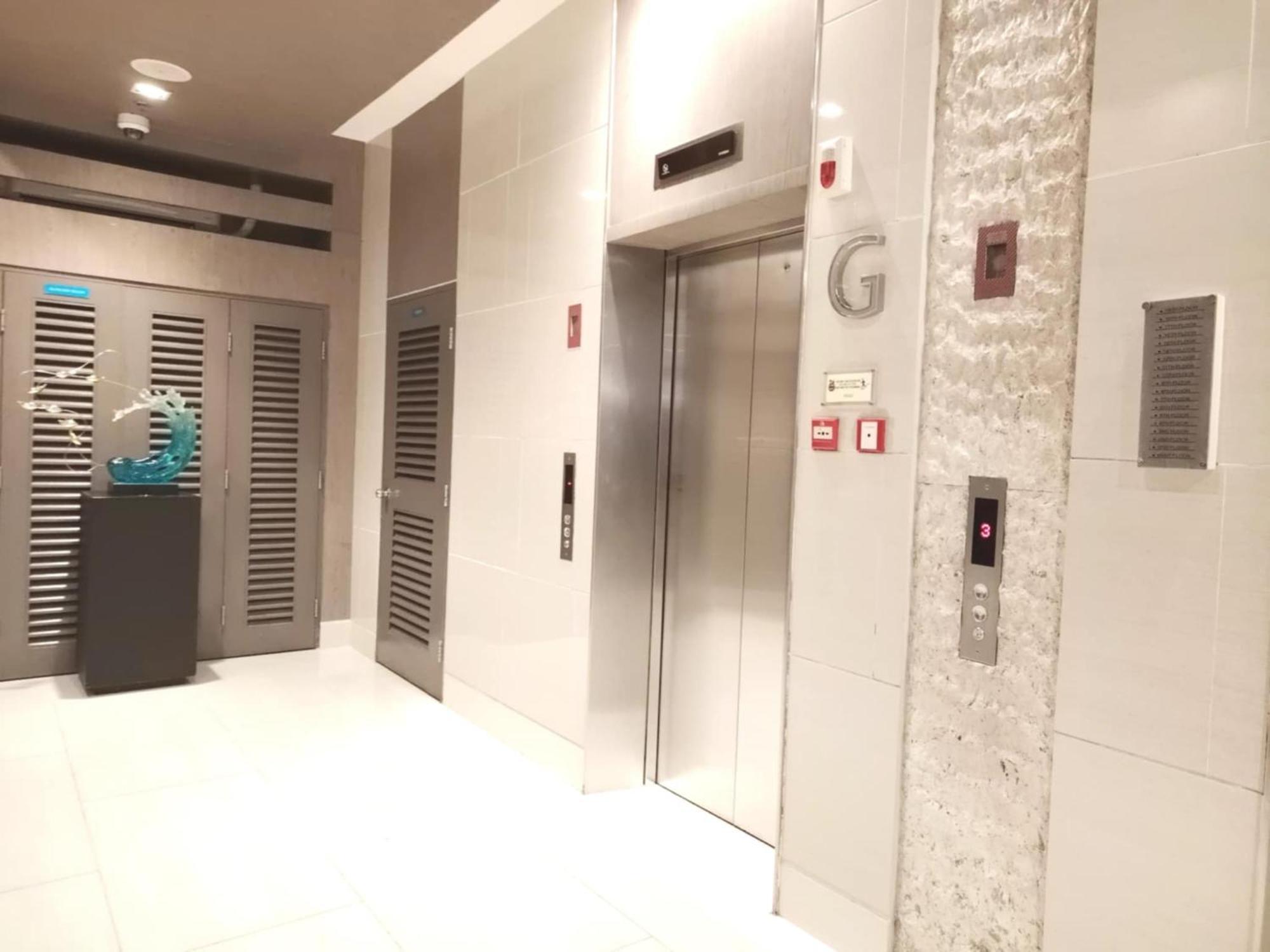Shore One Condotel At Mall Of Asia, Philippines Пасай Екстериор снимка