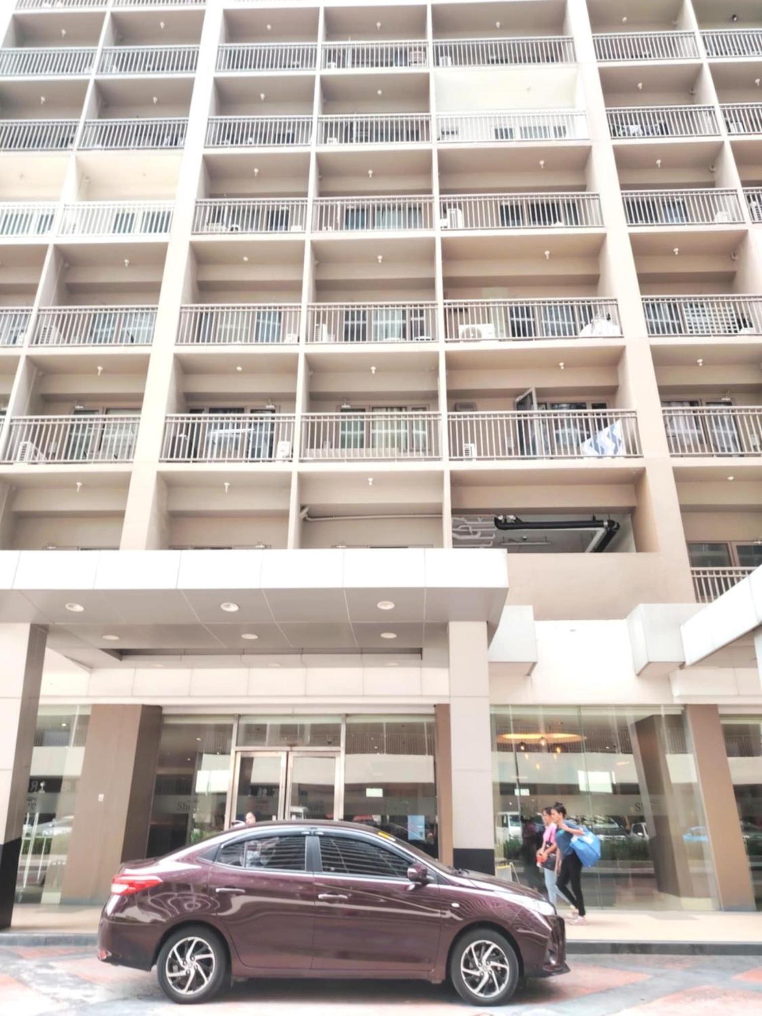 Shore One Condotel At Mall Of Asia, Philippines Пасай Екстериор снимка