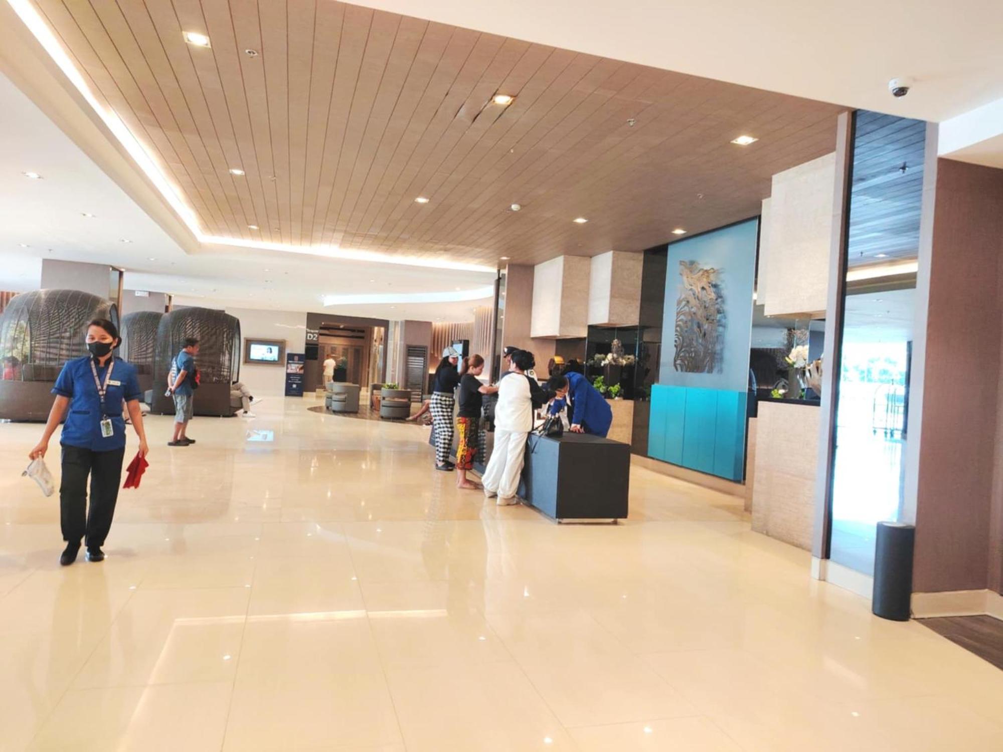 Shore One Condotel At Mall Of Asia, Philippines Пасай Екстериор снимка