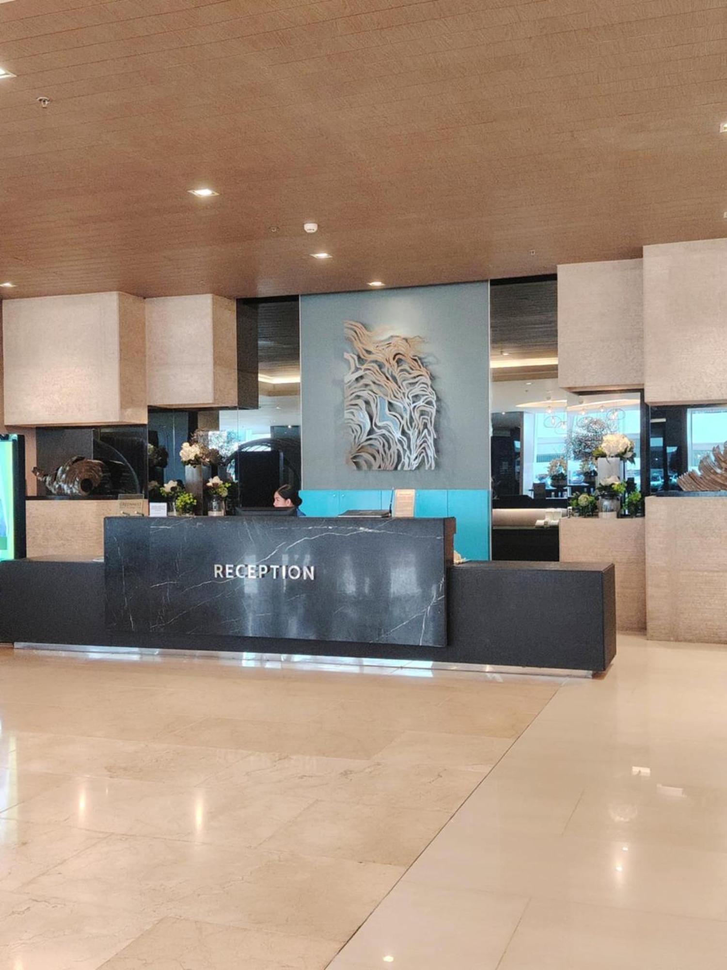 Shore One Condotel At Mall Of Asia, Philippines Пасай Екстериор снимка