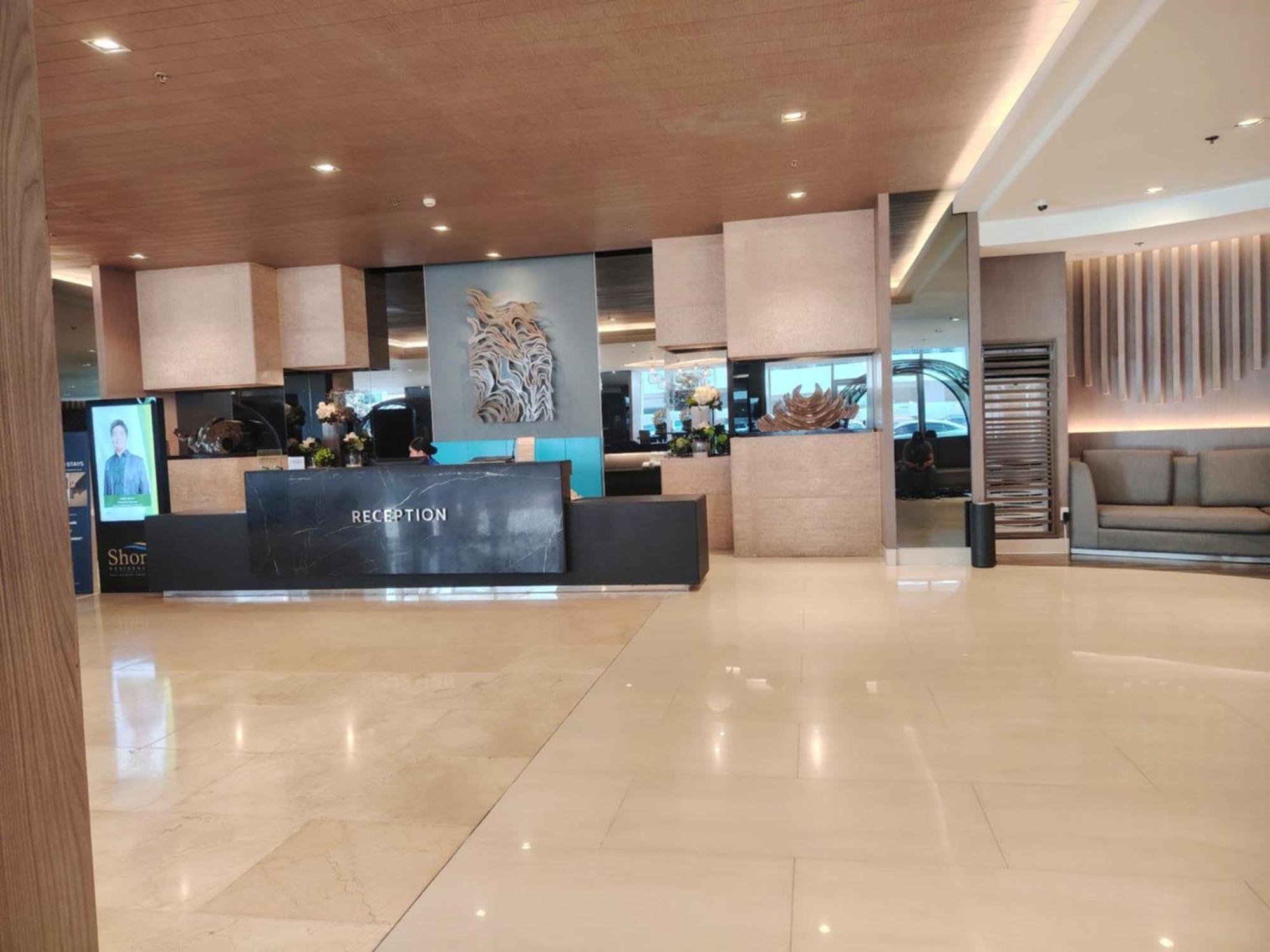 Shore One Condotel At Mall Of Asia, Philippines Пасай Екстериор снимка